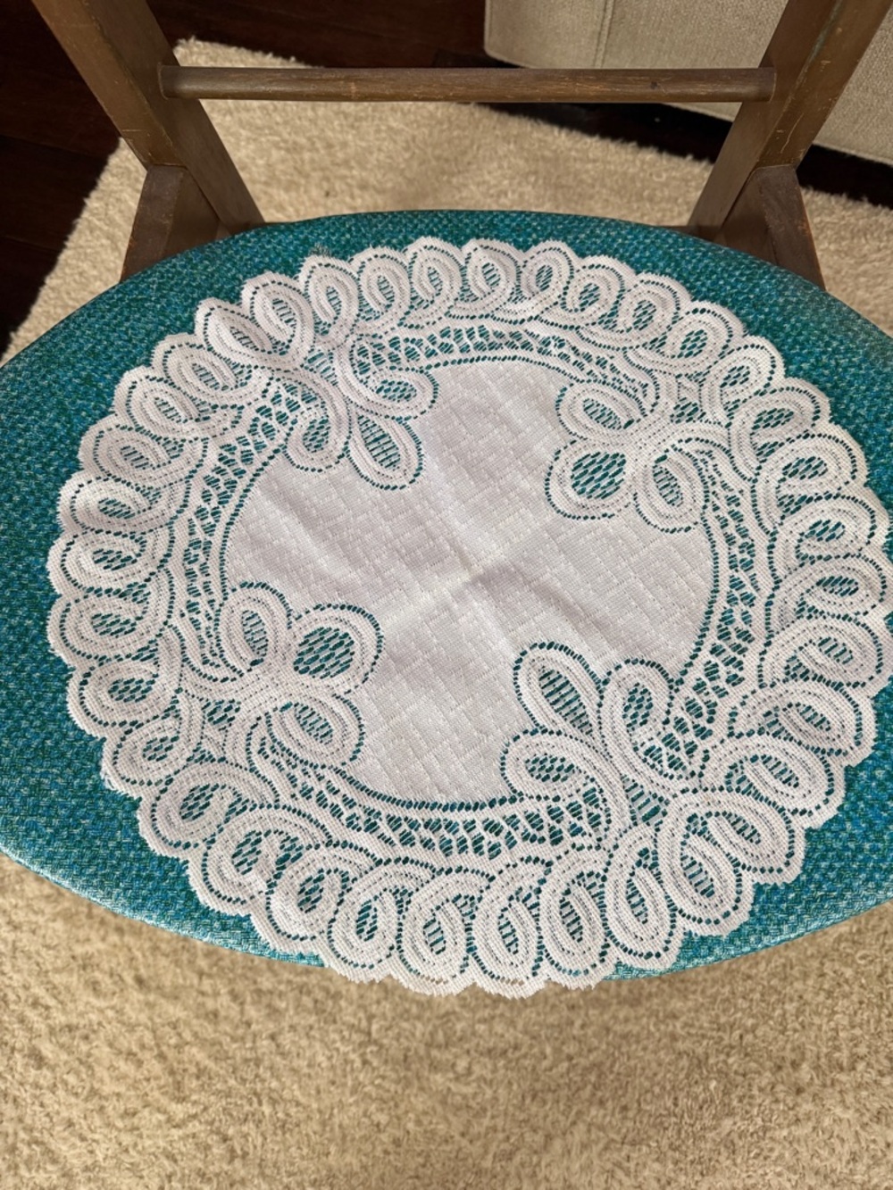 White Lace Crochet Dollie - Classic Home Dining‎